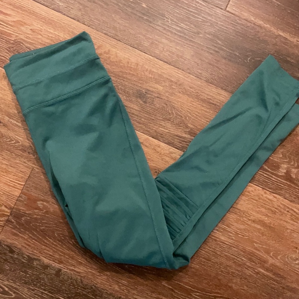 Free people movement leggings